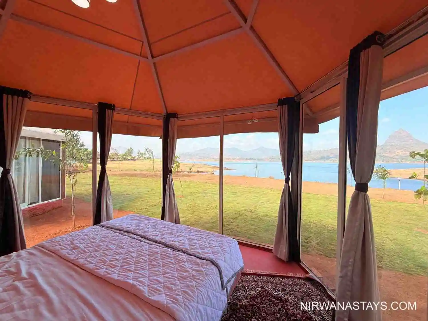 NS 022 Glass Cottages by Nirwana Stays